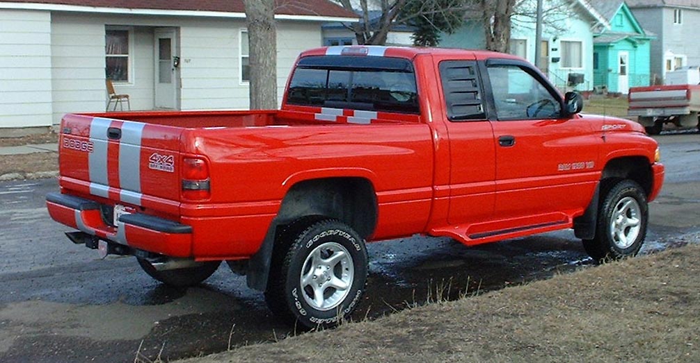 2001 Dodge Ram 03